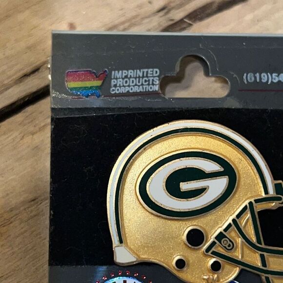 GREEN BAY PACKERS Football Vintage 1990s Hat Lapel Pin - BRAND NEW - SOLD AS IS - Picture 2 of 5